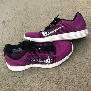Nike Running Shoes Size 8.5
